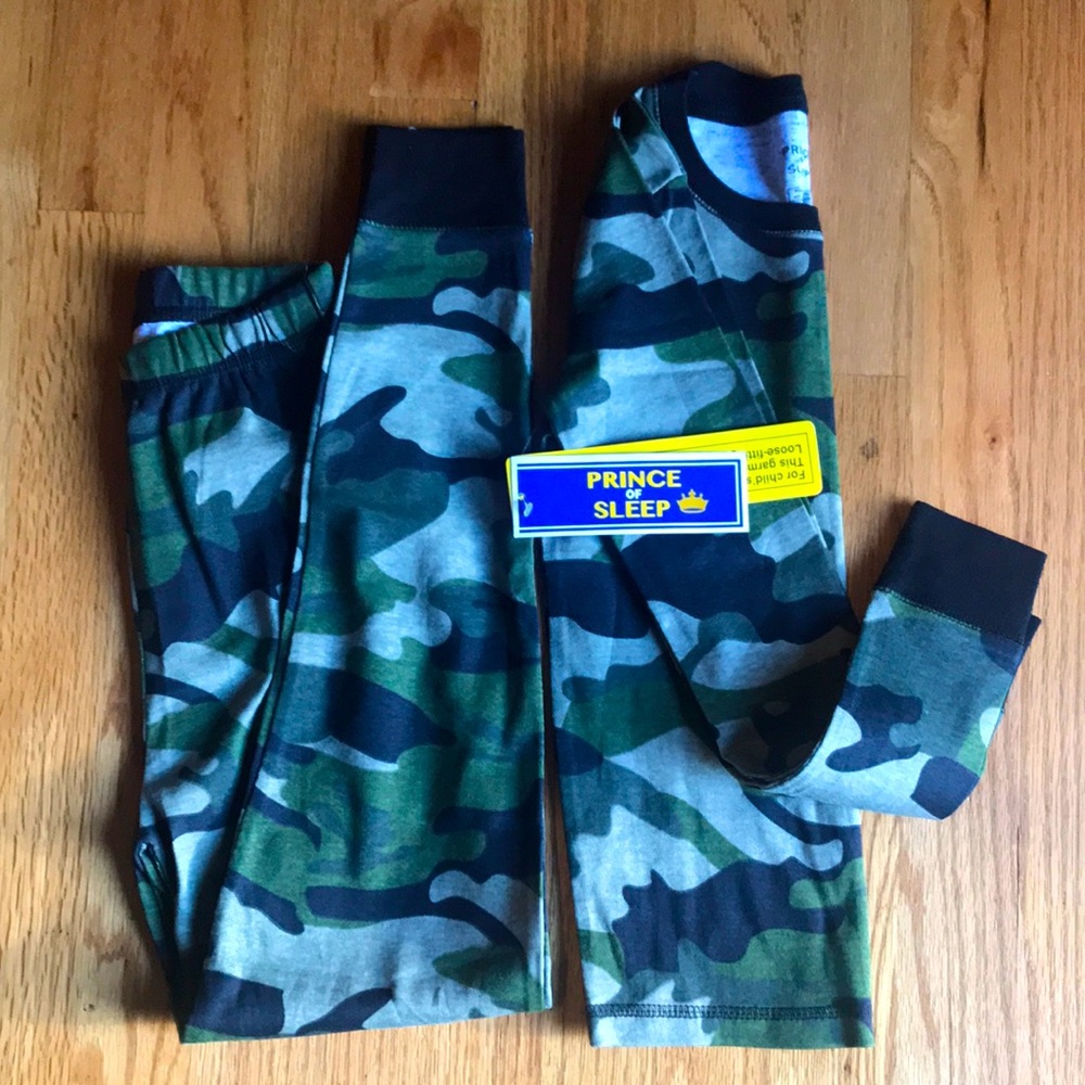 NWT Prince Of Sleep Size 8 Kids Long Sleeve/Pants Pajama Set in Camo